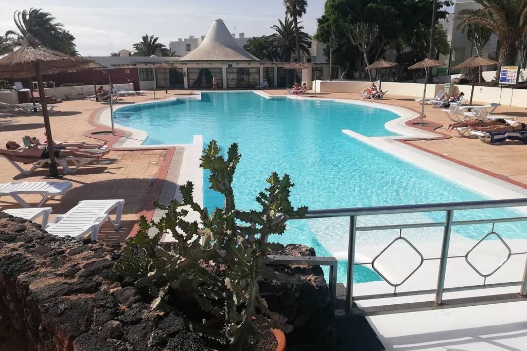 Apartamento Giovanni 09 Playa Roca Costa Teguise Dış mekan fotoğraf